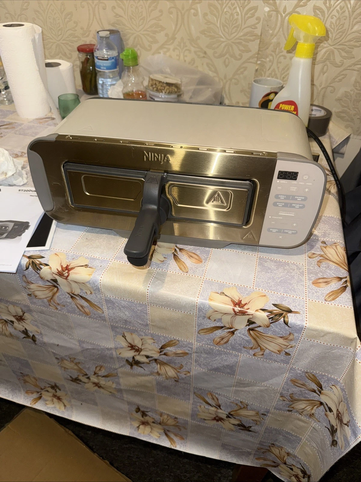 Ninja Foodi 3-in-1 Toaster Grill Panini Press Black/Silver, ST200UKT
Opens in a new window or tab