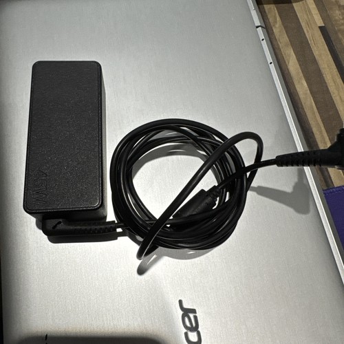 Original Zubehör Hersteller für Lenovo Yoga Laptop Adapter 45W 20V 2,25A AC Ladegerät ADE011