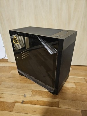 Lian Li LANCOOL 205M Micro-Tower Gehäuse, Gaming-Gehäuse  Schwarz