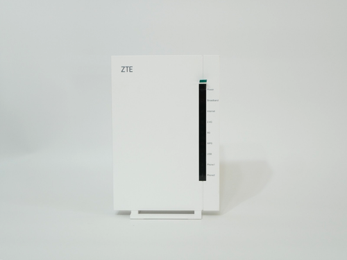 Modem ZTE ZXHN H3600 Router WiFi 6 fino a 6000 Mbps WAN - LAN 1 Gbit VoIP - Foto 2 di 6