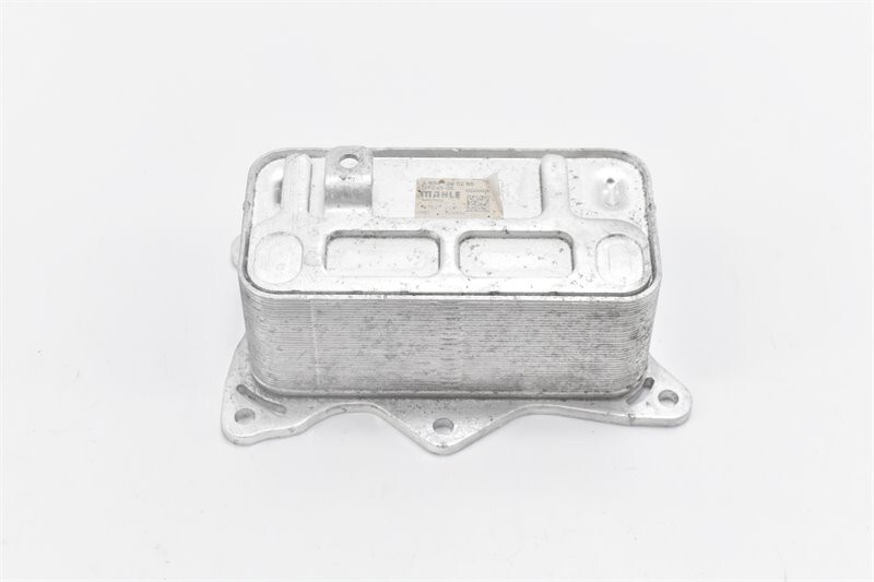 Radiatore olio motore A6541800265 MERCEDES VITO W447 W205 W213 W253 W238 2021