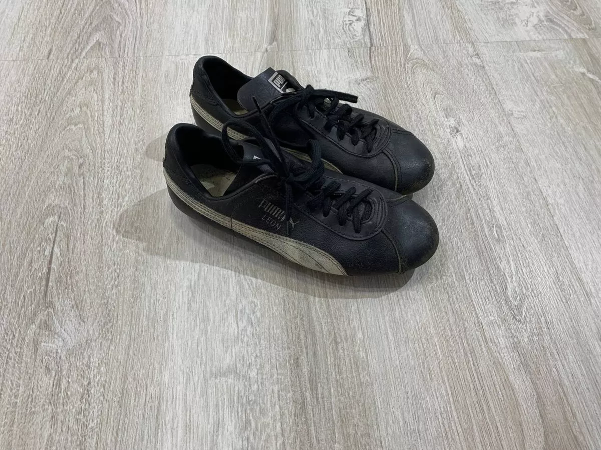 Mens football boots vintage Puma Leon Size 3 Color Black