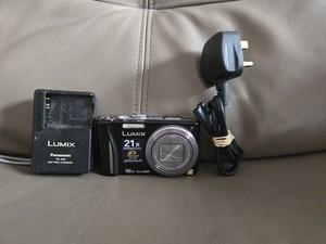Panasonic Lumix DMC-TZ20 Compact Superzoom 16 x optical zoom-Black