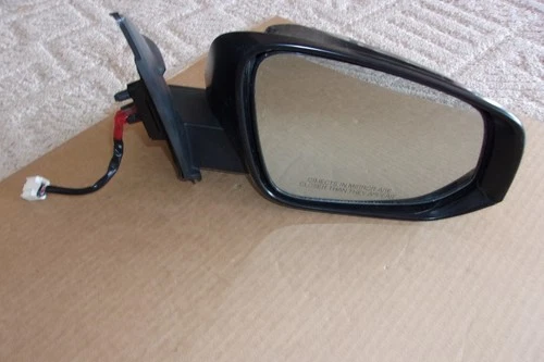 2017 2019 2021 TOYOTA 4RUNNER RIGHT MIRROR OEM