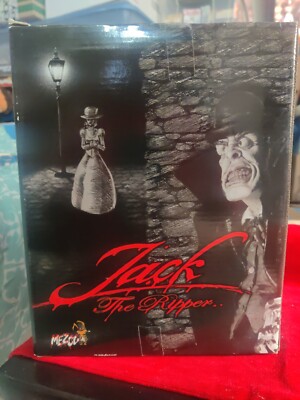 Jack The Ripper フィギュア MEZCO 2004 - Jack The Ripper Action Figure Open Mouth w/ Derby Hat Mezco