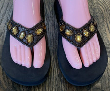Yellow Box Wedge Flip Flops Sandals Bedazzled Rhinestone Thongs Brown Women's 7