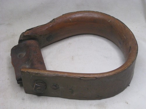 single antique stirrup equestrian decor copper ? & wood western saddle decor - Picture 6 of 12