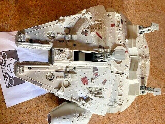 Vintage 1995 Tonka Star Wars Millenium Falcon Ship POTF Vintage 1995 Tonka Star Wars Millenium Falcon Ship POTF