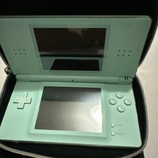 Nintendo DS Lite HandHeld Console W/ Case OEM Stylus Charger DSL Aqau Tested