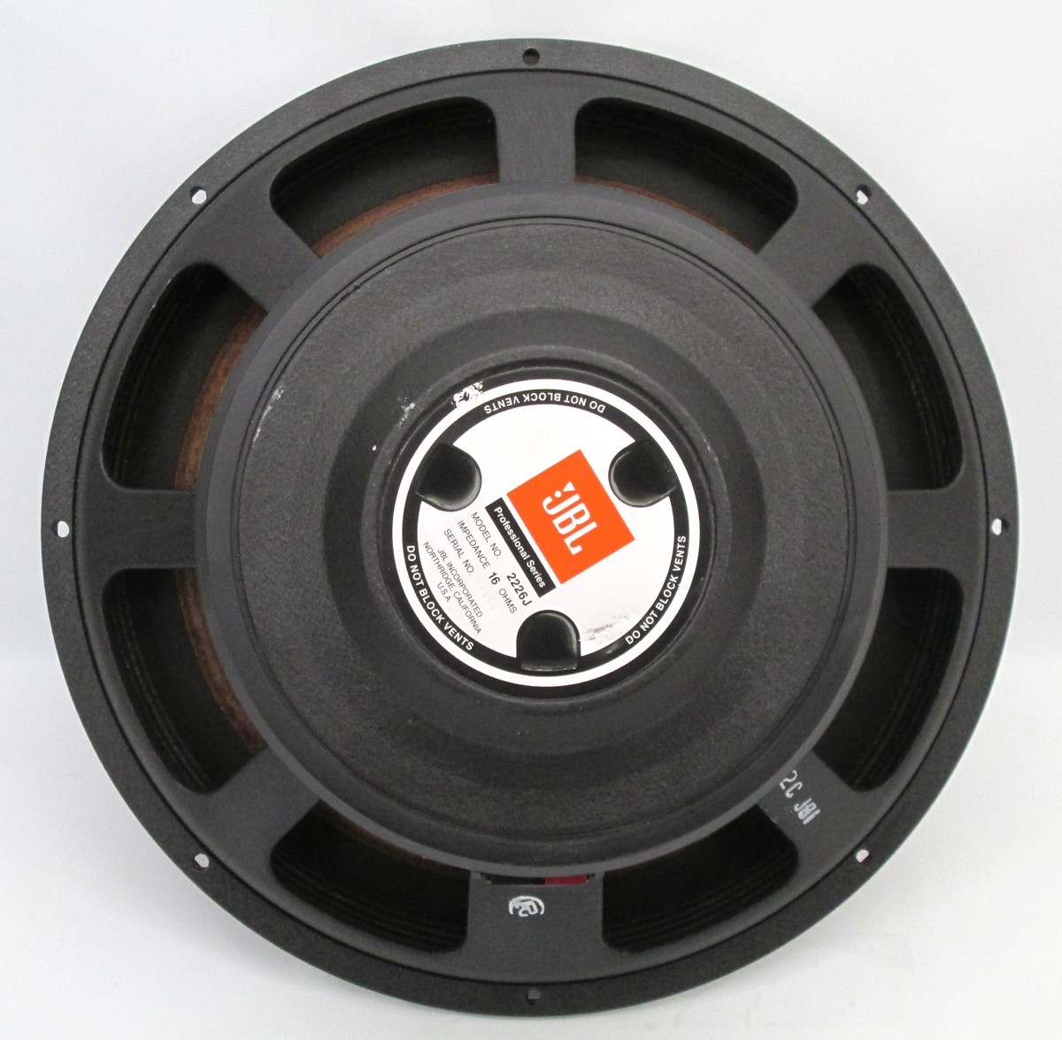 SINGLE - JBL 2226J Pro Series 15