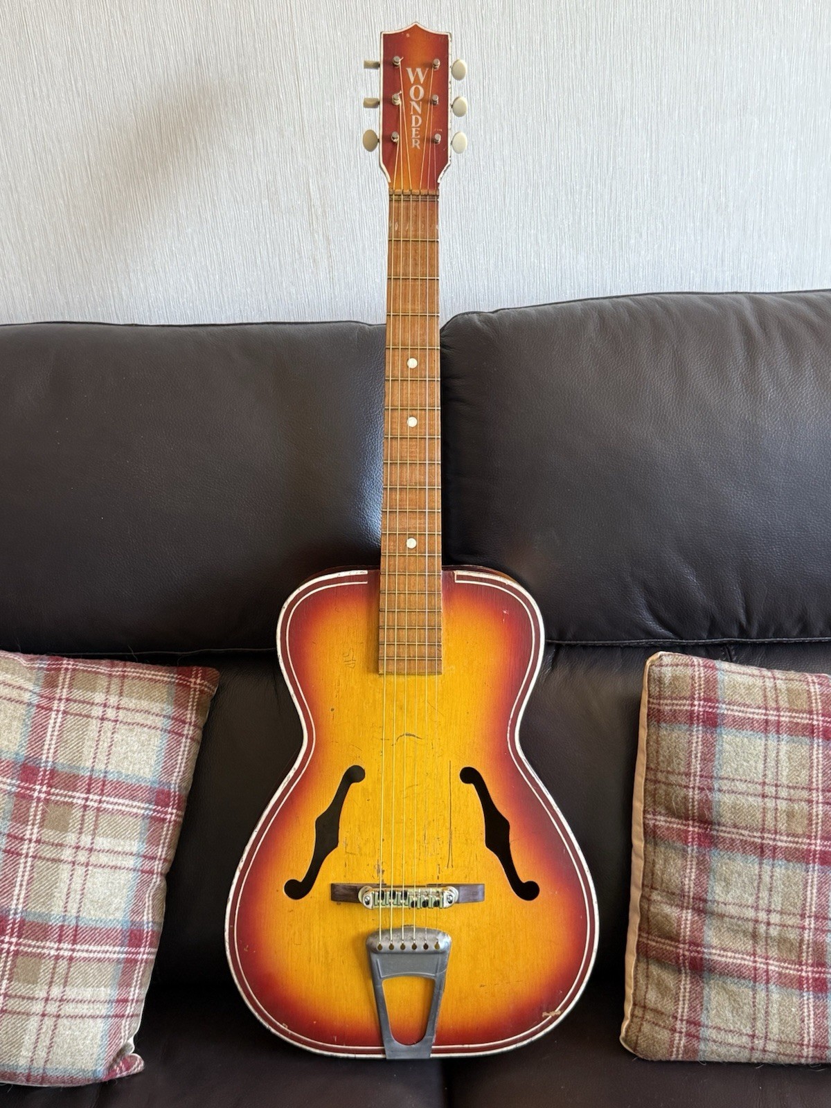 1950s Gallotone Wonder Archtop ?? Clear Logo -Neck Reset ?? Jimmy Page Model