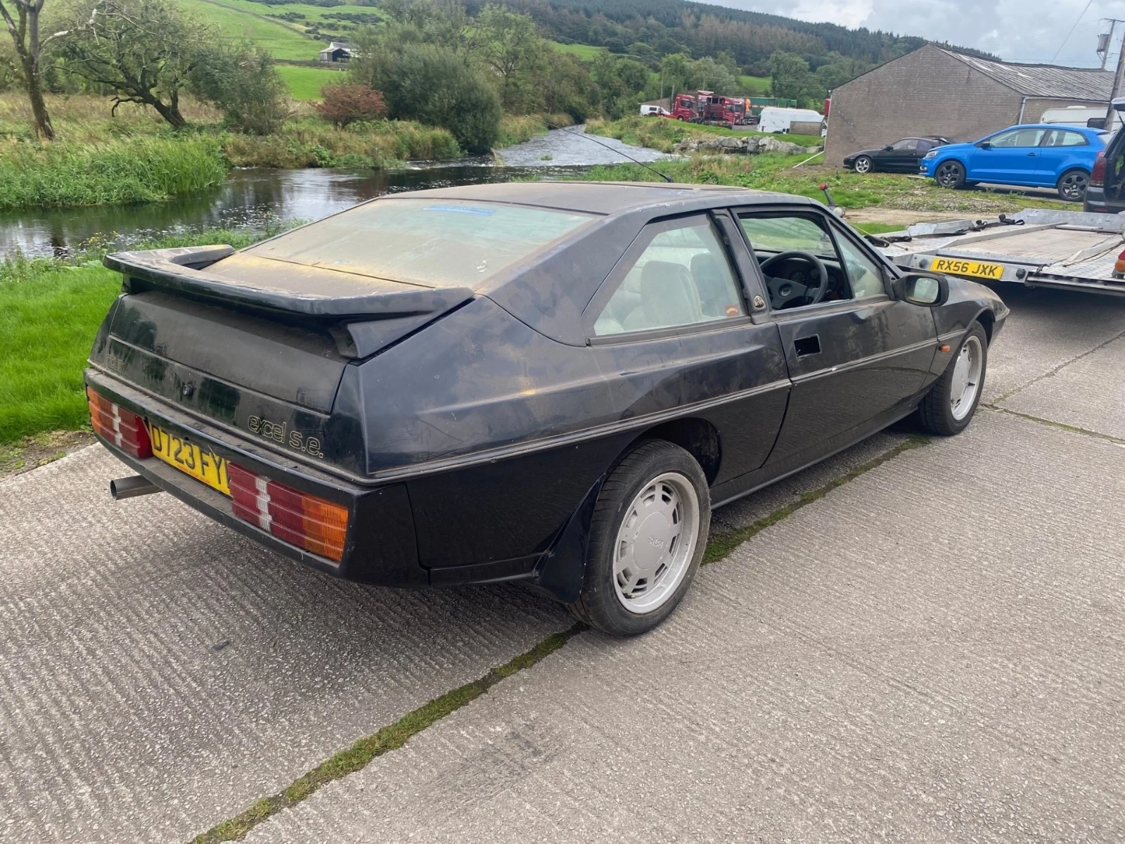 Lotus Excel SE None Runner - Picture 3 of 19