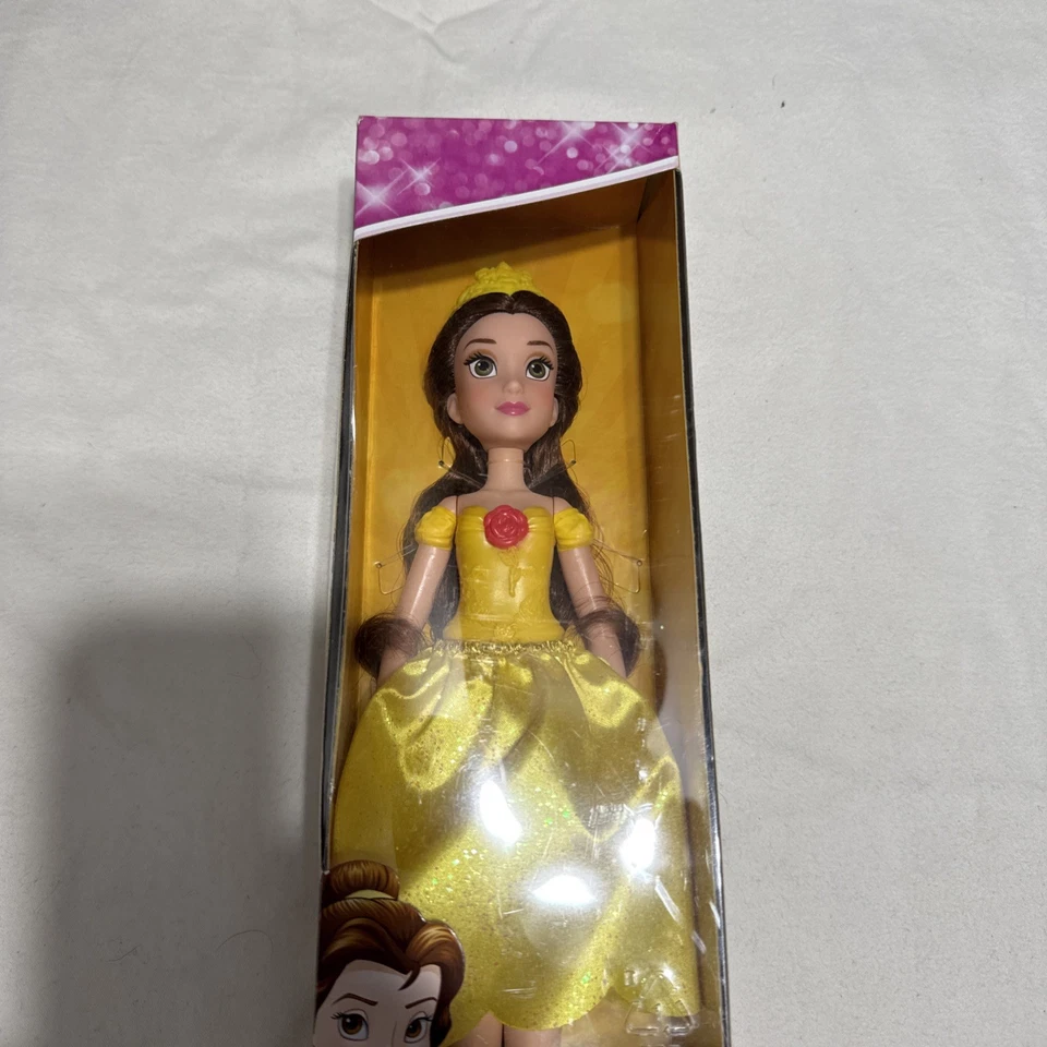 Muñecas Hasbro Princess Disney, Nuevas, Nunca Abiertas Belle Foto 2 de 3