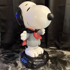 Peanuts Snoopy 2 FT Halloween Blow Mold Yard Decor Gemmy Vampire Dracula 2026