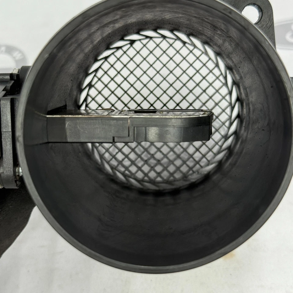 AUDI A4 VW GOLF HITACHI 2005-2012 SENSOR DE FLUJO DE AIRE MÁSICO OEM 06J906461D Foto 4 de 4