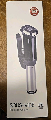 Intertek Cooks Essentials Sous Vide Precision Cooker 800w k46624 120V NEW