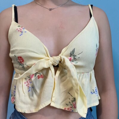 Forever 21 Spring Summer Tie Front Floral Yellow Cami Crop Top