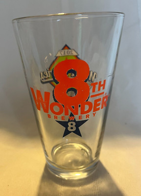 8th WONDER  BREWERY ~ 2017 WORLD BEERIES CHAMP ~ PINT BEER GLASS