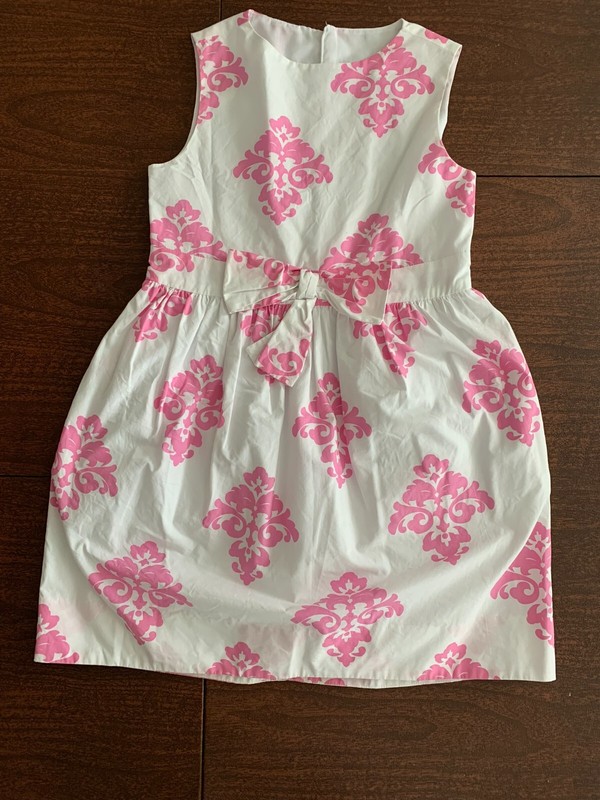 Kelly's Kid's Girl's Party Dress White with Pink Crest Accent Size 7/8
