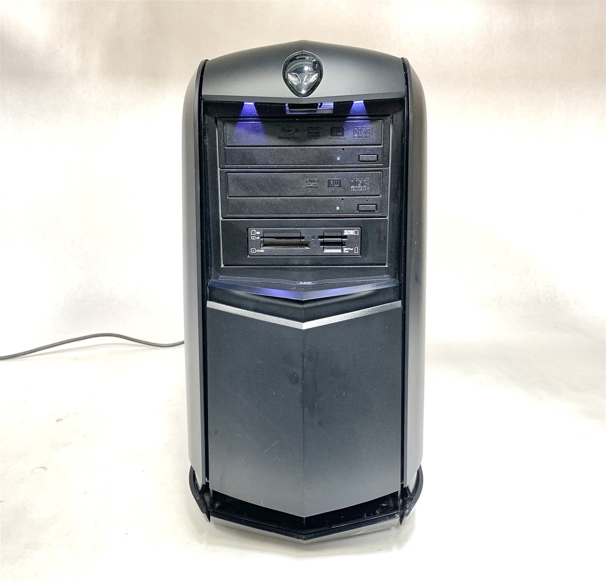Alienware Aurora-R4【ゲーミングPC】 Alienware Aurora r4 Core i7 Gaming Desktop (Liquid-cooled) w