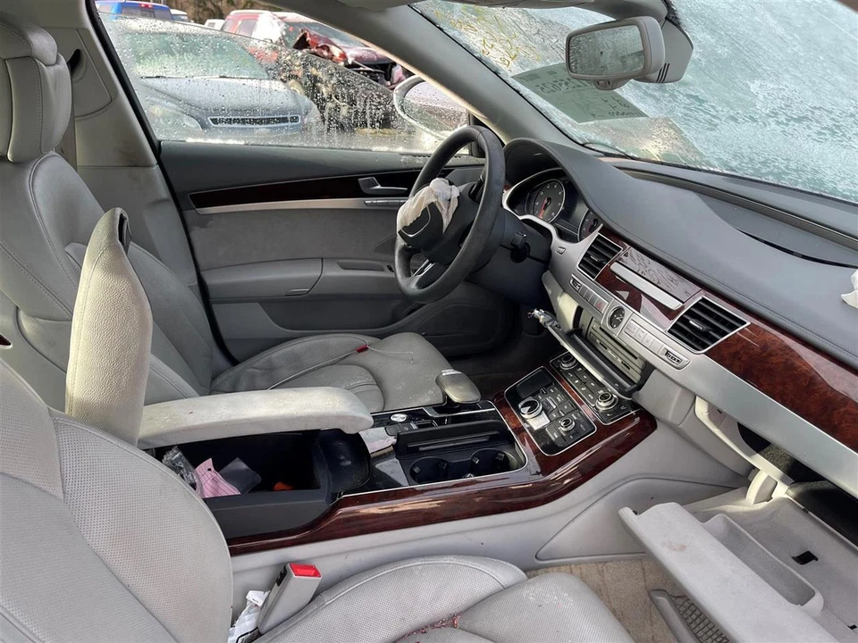 Used Engine Complete Assembly fits: 2013 Audi A8 4.0L VIN 2 5th digit engine ID - Image 3 of 4