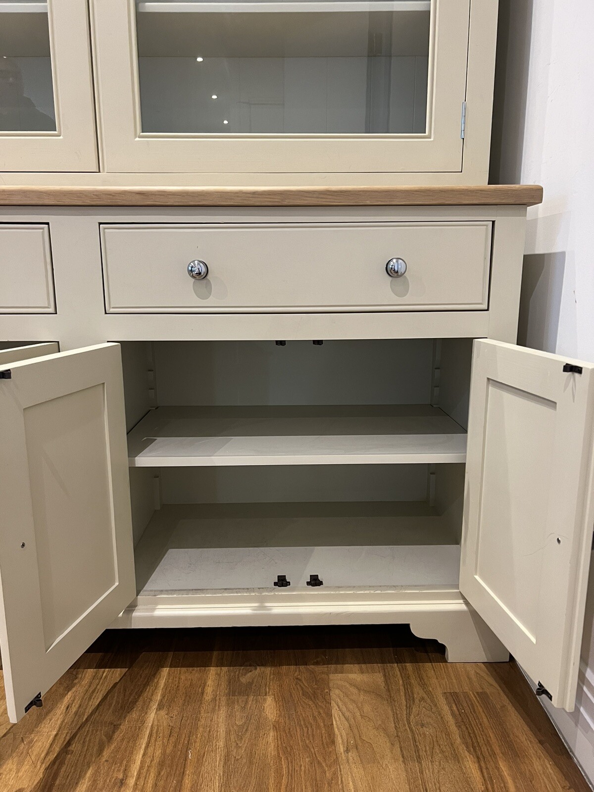 Neptune Chichester 5ft Glazed Rack Dresser with glass doors in