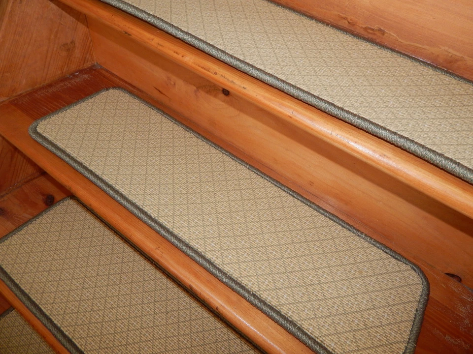 ALFOMBRA DE LANA TEJIDA 13 PASOS 9"X 30" PELDAÑOS ESCALERA ESCALÓN. Foto 3 de 4