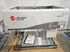 BECKMAN COULTER BIOMEK NXP MULTICHANNEL LAB AUTOMATION WORKSTATION MODEL: A31841