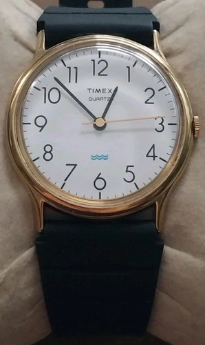 Vintage Timex Quartz Watch M Cell 21 White Dial New Band New Battery