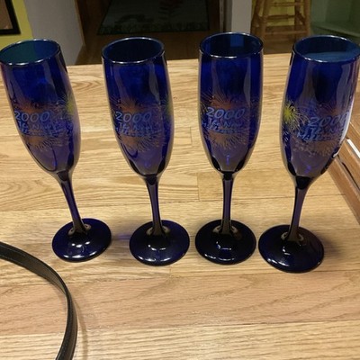 Blue 2000 New Year's Decorated Glass Champagne Flutes Set of 4 Stemmed Painted