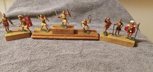 Vintage 1960's Max Roman Soldier's set 8