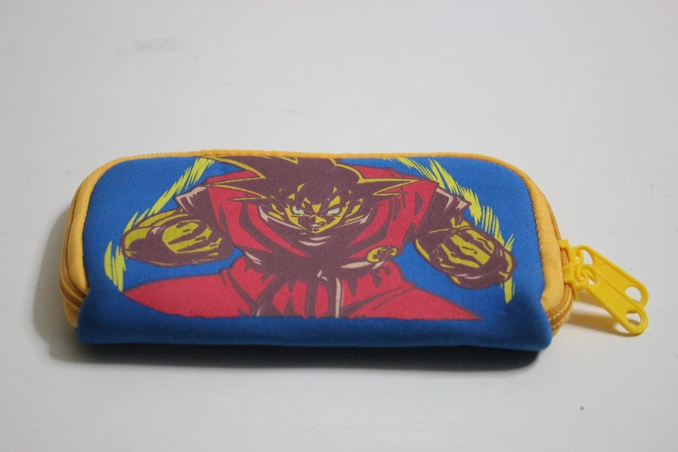 Funda de transporte Dragon Ball Son Goku para Nintendo DSi o DS Lite de Japón Foto 2 de 4