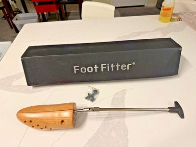 Foot Fitter Boot Stretcher, Ladies Lg 9.5-11.5, 1-3'' high heel, NIB