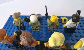 7 Volcano Explorers Lot 60124 60122 60125 City Town LEGO Minifigure Mini Figure