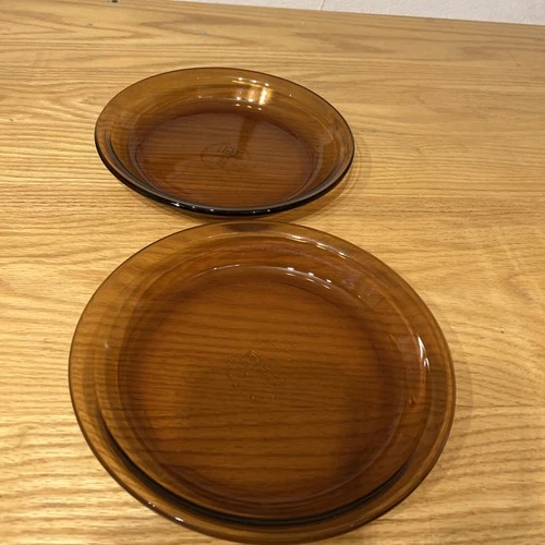 2-Vintage Anchor Hocking  #460 Ovenproof Amber 9" inch Pie Plate USA