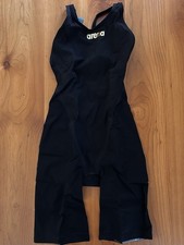 NWT Arena Women s Powerskin Carbon Glide, Open Back, Black, Size 24