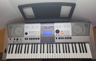 Yamaha PSR-E413 61 Key Digital Electronic (or Battery) Keyboard WORKS See Video — photo 1