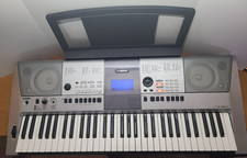 Yamaha PSR-E413 61-klawiszowa cyfrowa elektroniczna (lub akumulatorowa) klawiatura DZIAŁA Zobacz wideo