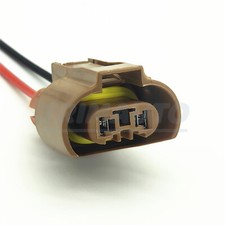 For 2002-2004 Toyota Camry Low Beam Headlights Connector Pigtail - 81110-AA060