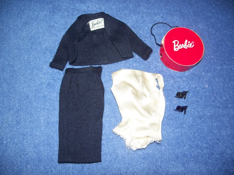 mattel vintage commuter set outfit hat box 