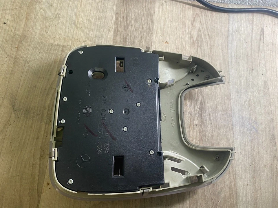 OEM MERCEDES BENZ W220 S55 S500 CL55 LUZ DE LECTURA DELANTERA INTERIOR Foto 3 de 4