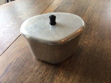 Vintage BEST MADE Cookware Triangle Cast Aluminum Cooking Pot & Lid, no handle