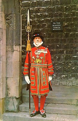 AK London Beefeater am Tower of London unbespielt PT8026
