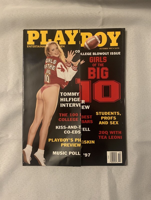 Playboy 1997 October (Good Condition) 1990's Memorabilia