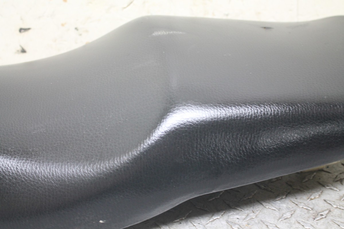 93-04 KAWASAKI NINJA ZX6 ZX600E DRIVERS SEAT SADDLE PILLION 56031