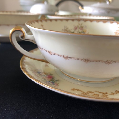 Set 6 ciotole e piattini brodo vintage MEITA CHINA con bordo oro DIPINTI A MANO - Foto 19 di 24