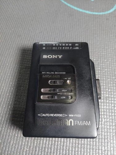 Sony Walkman WM-FX33 Portable Cassette Player AM FM Radio Mega Bass Auto Reverse