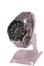 TIMEX 1980 SPORT DIVER DATE MECHANICAL WIND UP MEN'S SS BRACELET WATCH