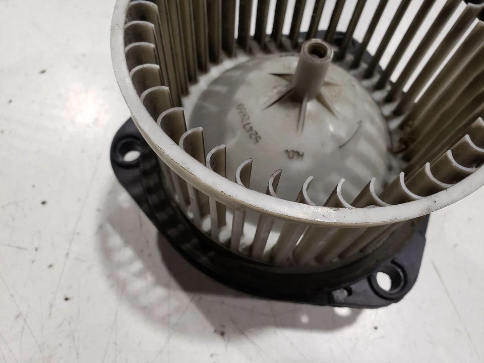 1998 Chevrolet Z28 Camaro -  Front Blower Motor - OEM 22136259    - Image 2 of 4