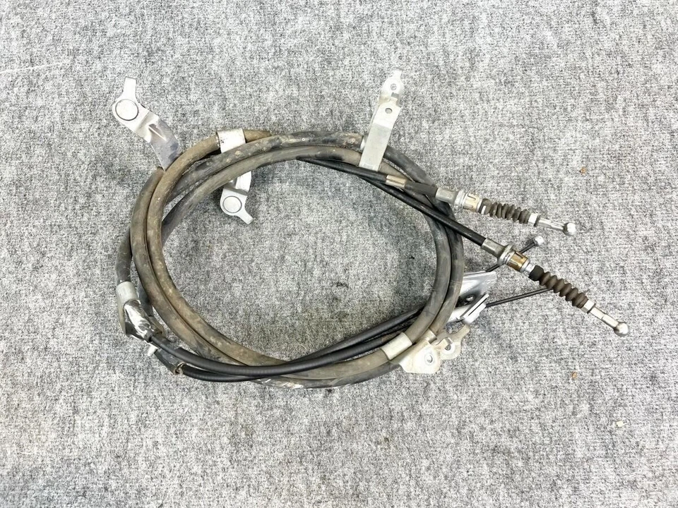 17-22 CABLE LIBERACIÓN FRENO ESTACIONAMIENTO LADO DERECHO IZQUIERDO TOYOTA PRIUS TRASERO IZQUIERDO OEM Foto 2 de 4